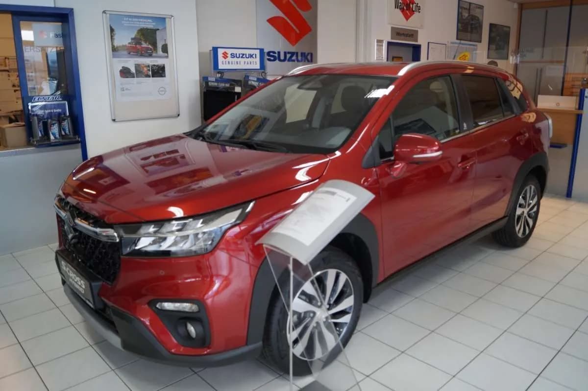 Suzuki S-Cross