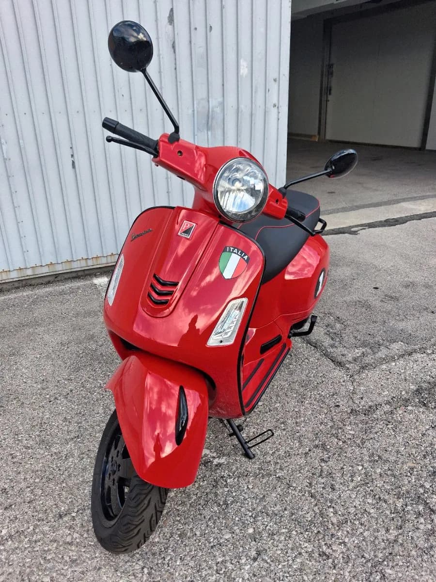Piaggio GTS