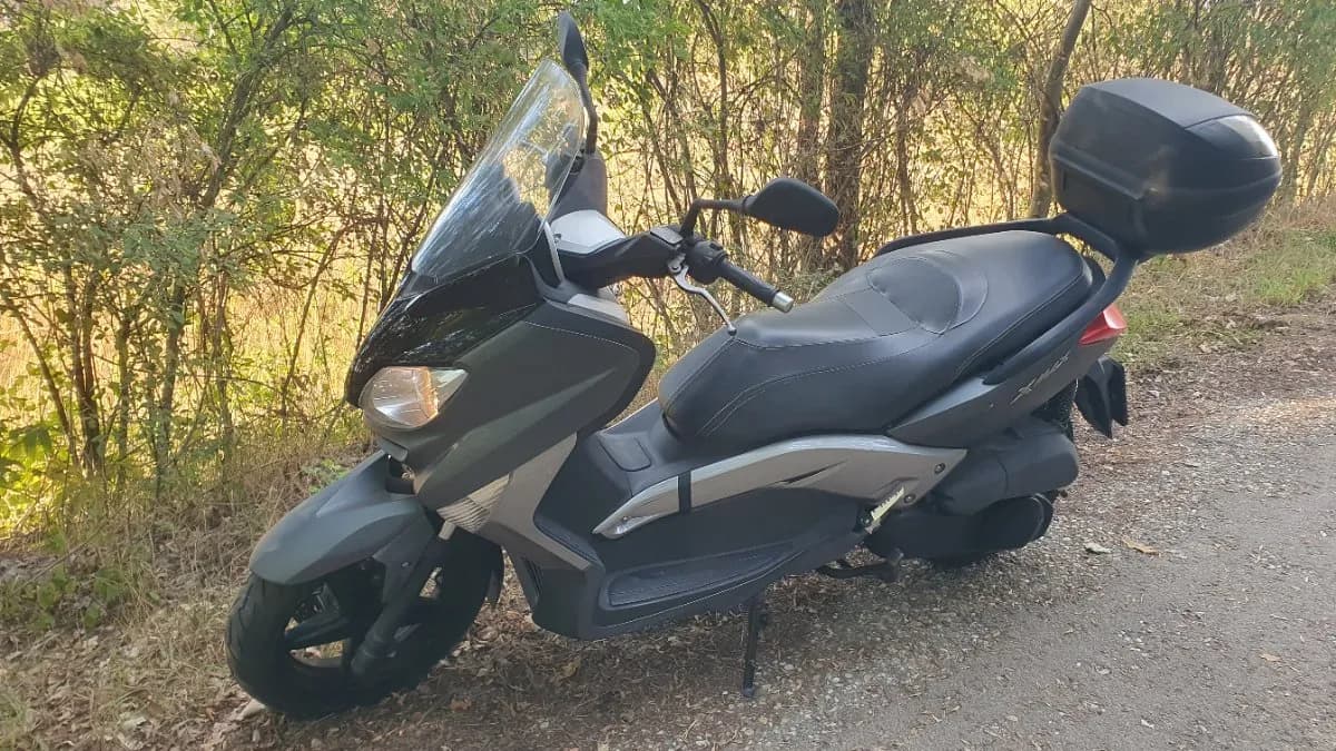 Yamaha X-Max