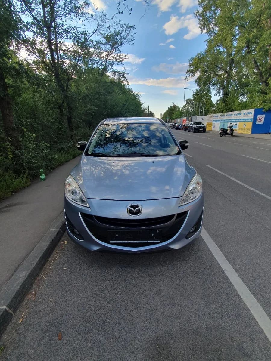 Mazda Mazda5