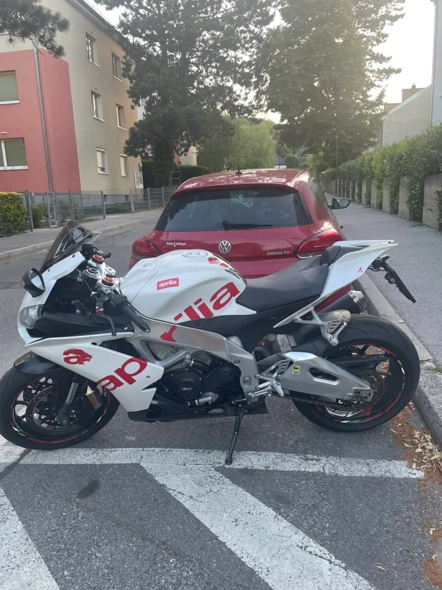 Aprilia RSV