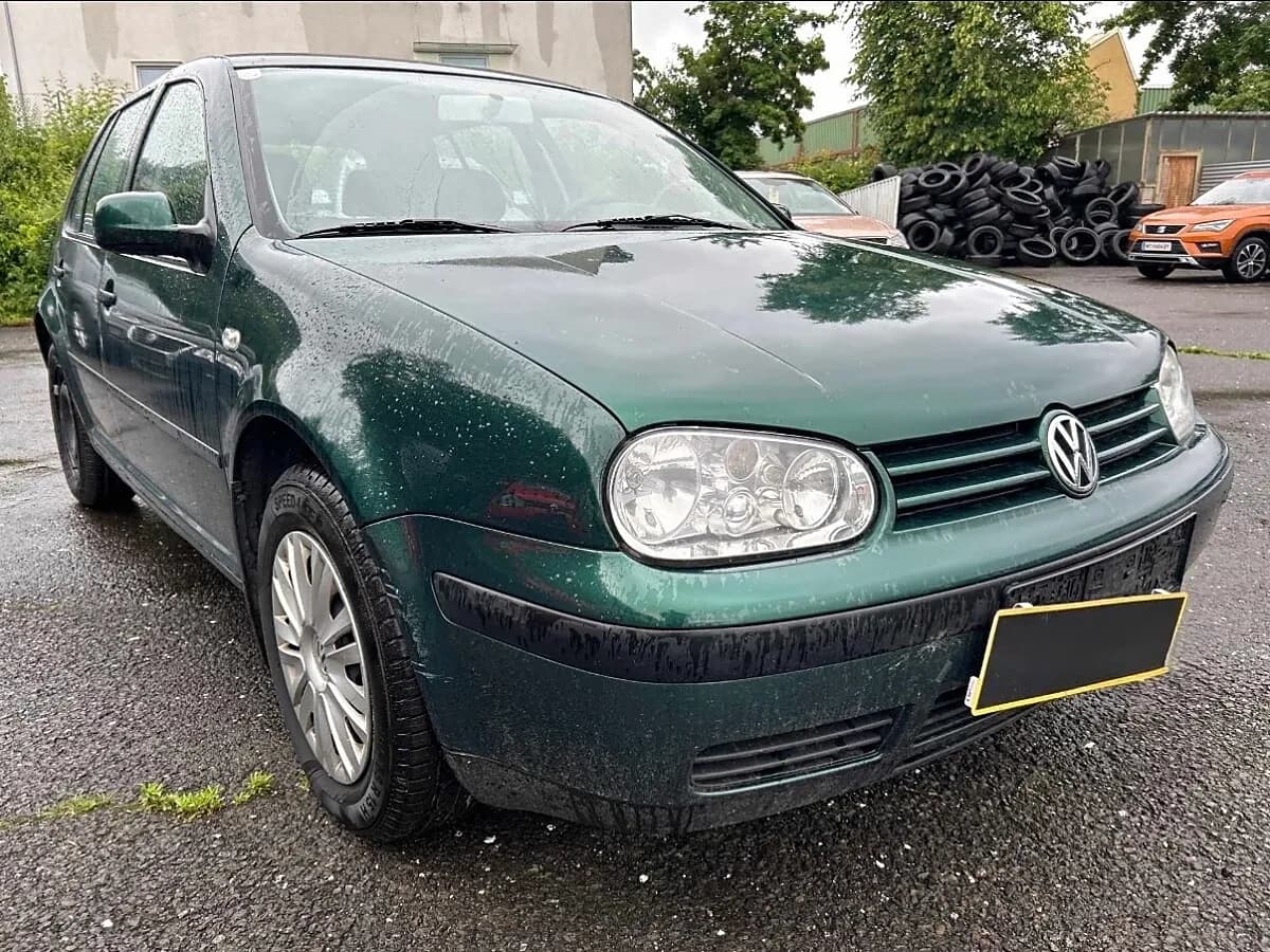 VW Golf
