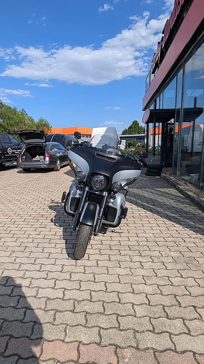 Harley-Davidson Electra