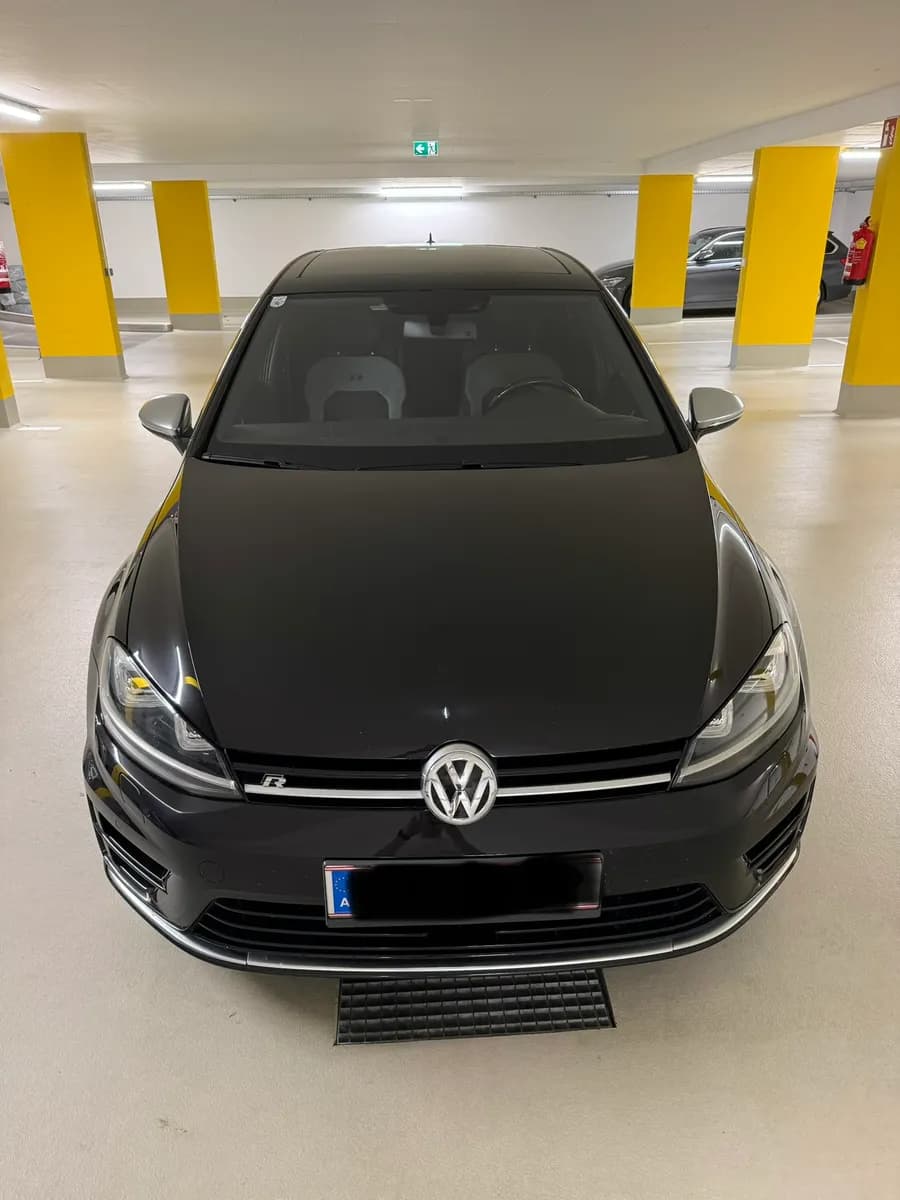 VW Golf