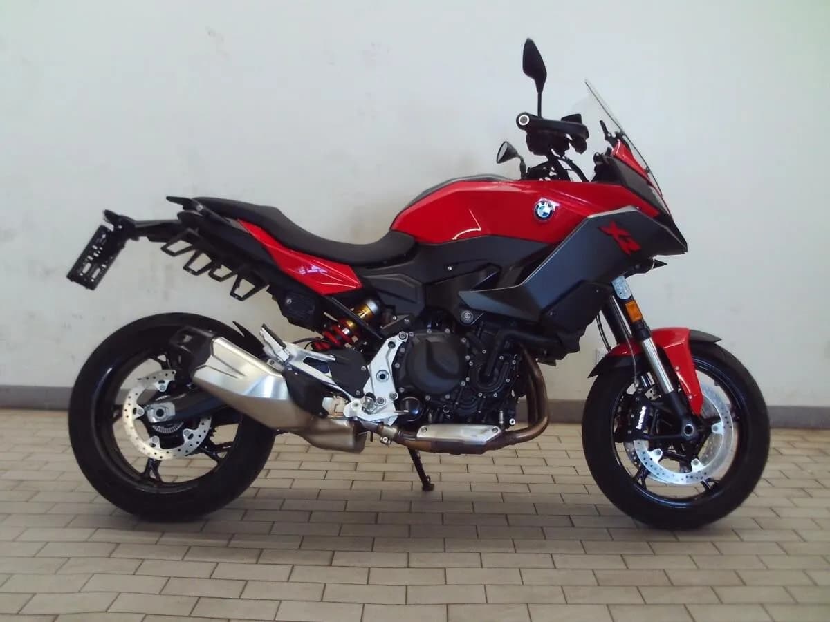 BMW F 900 XR