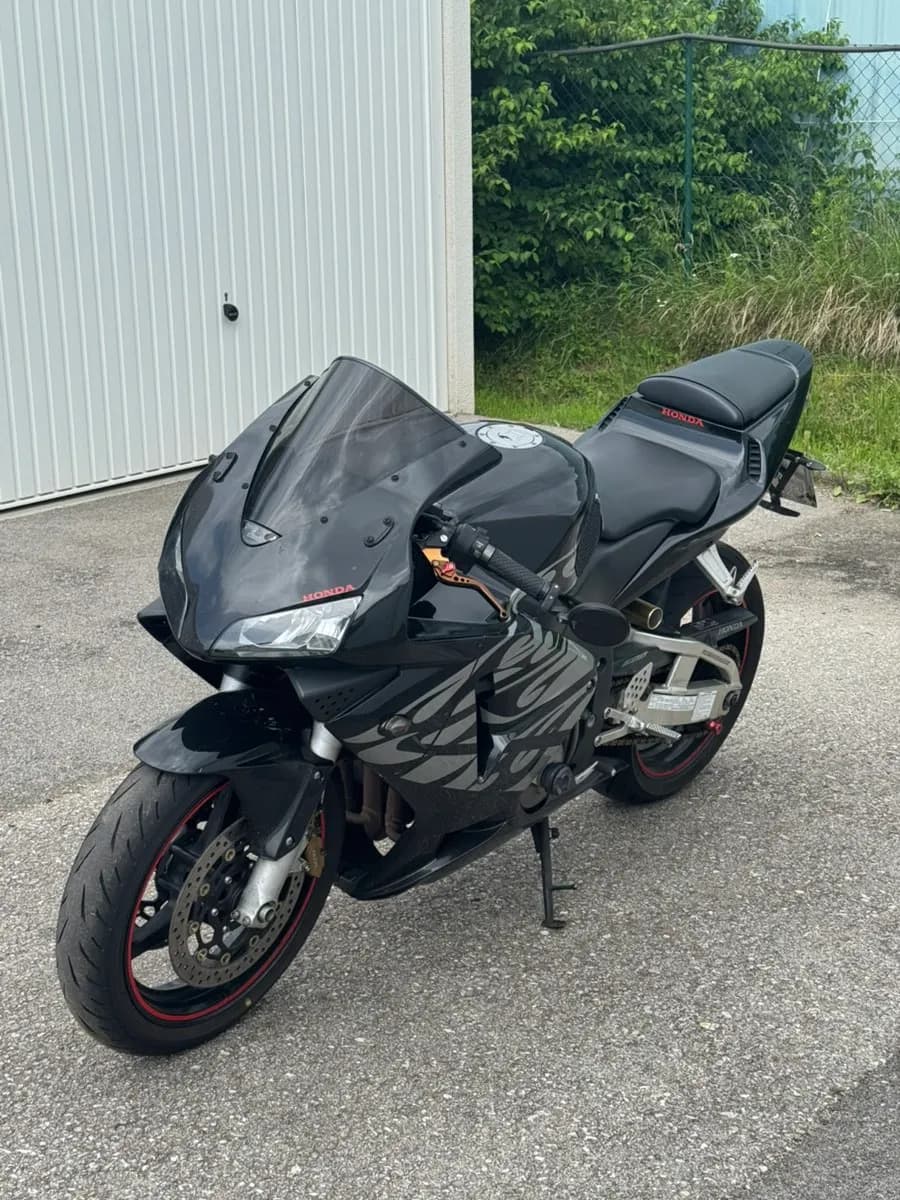 Honda CBR