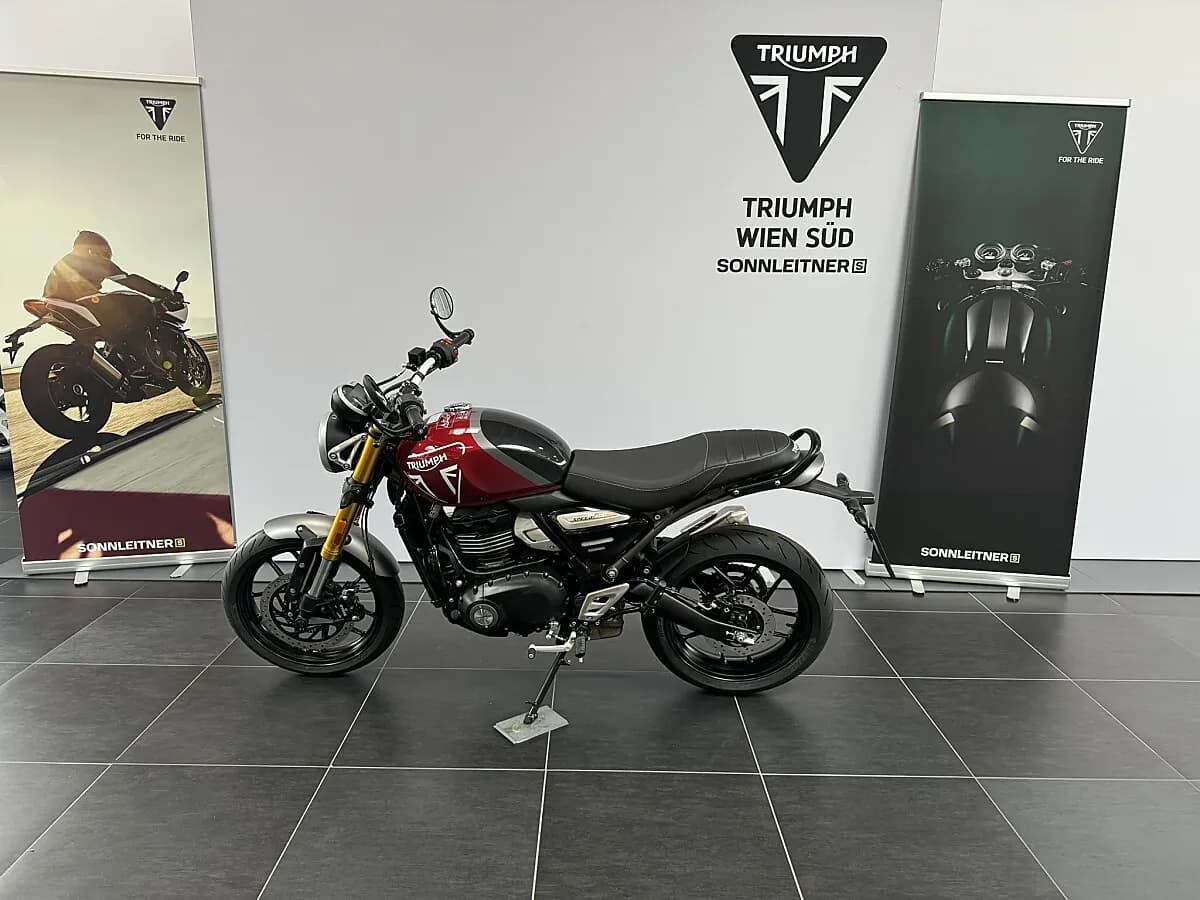 Triumph Sonstige