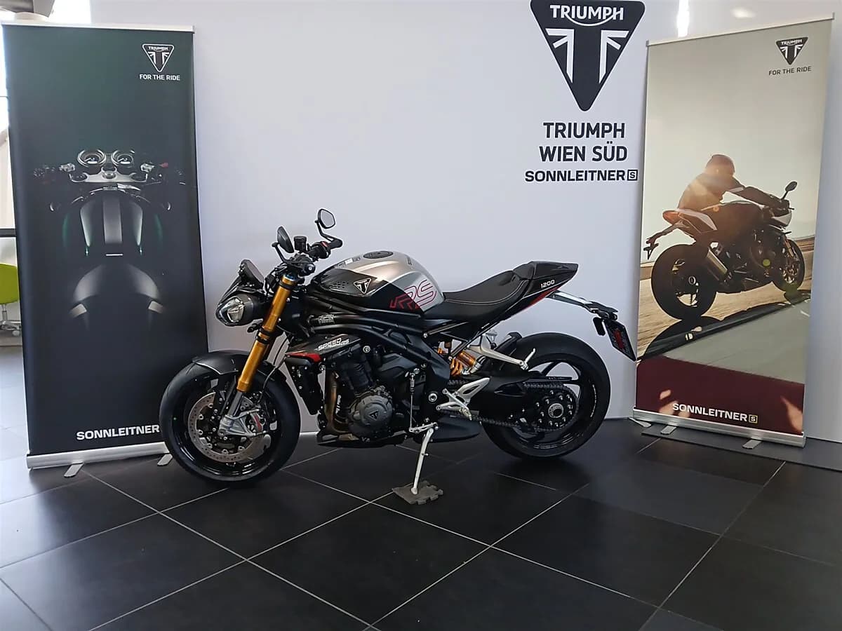Triumph Speed Triple RS 1200