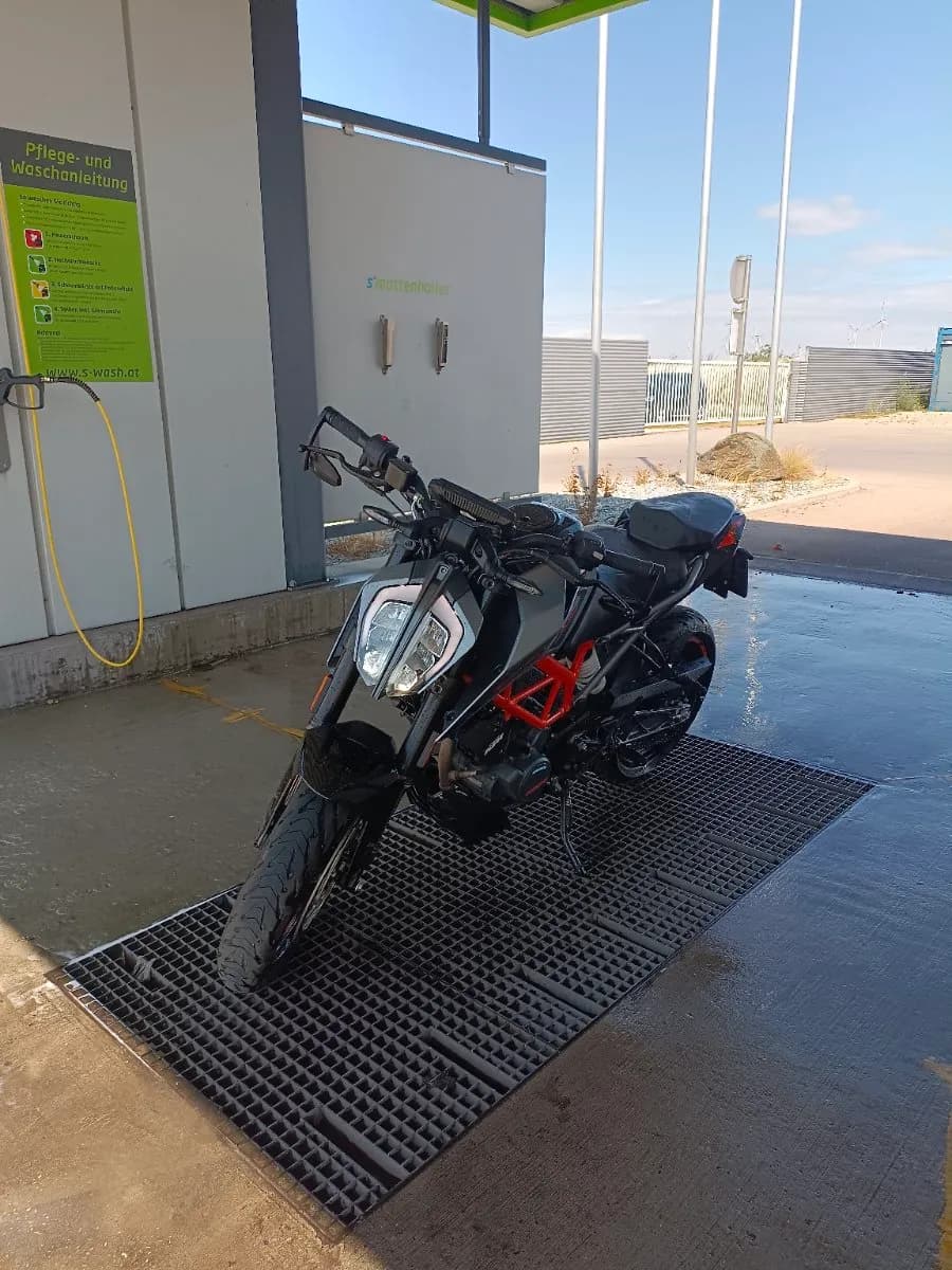 KTM Duke