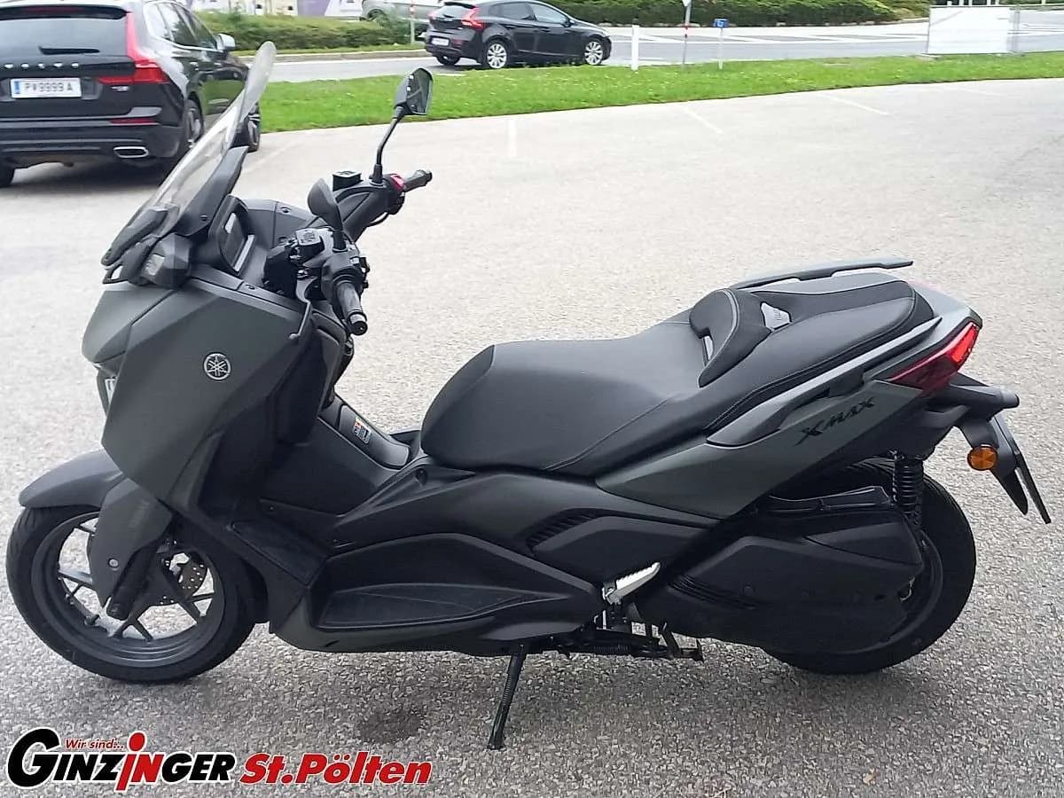 Yamaha X-Max