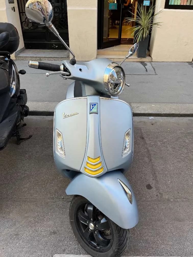 Vespa GTS