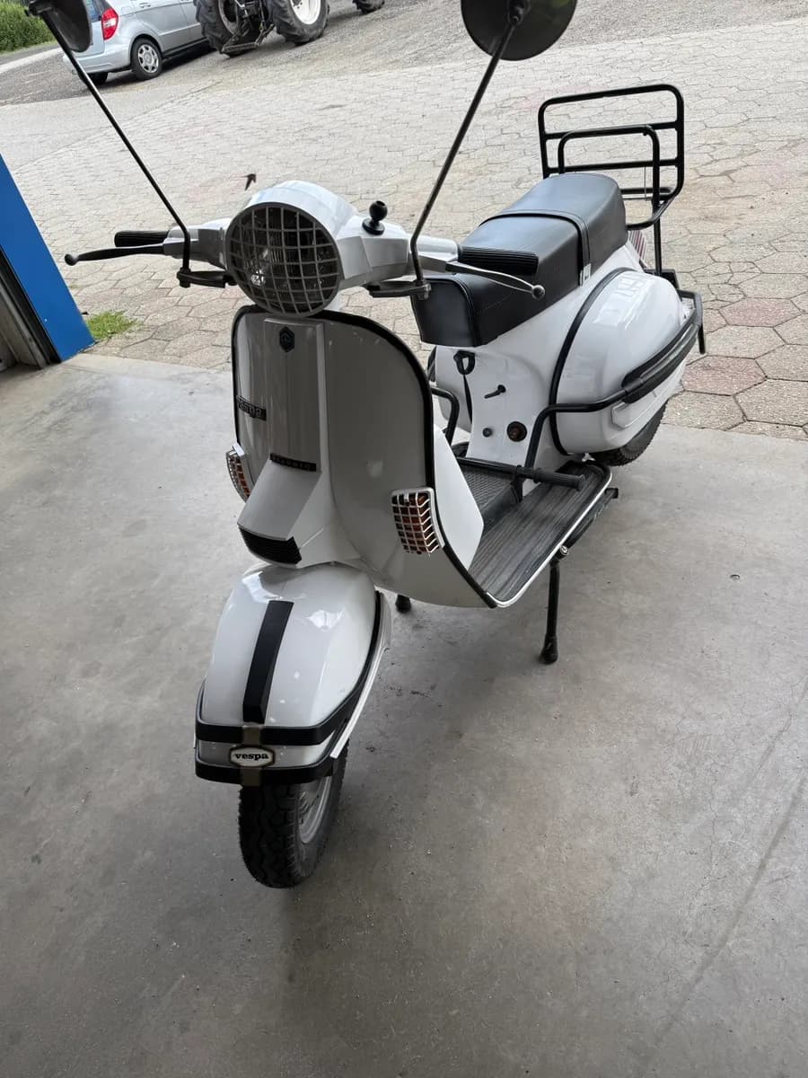 Vespa 125
