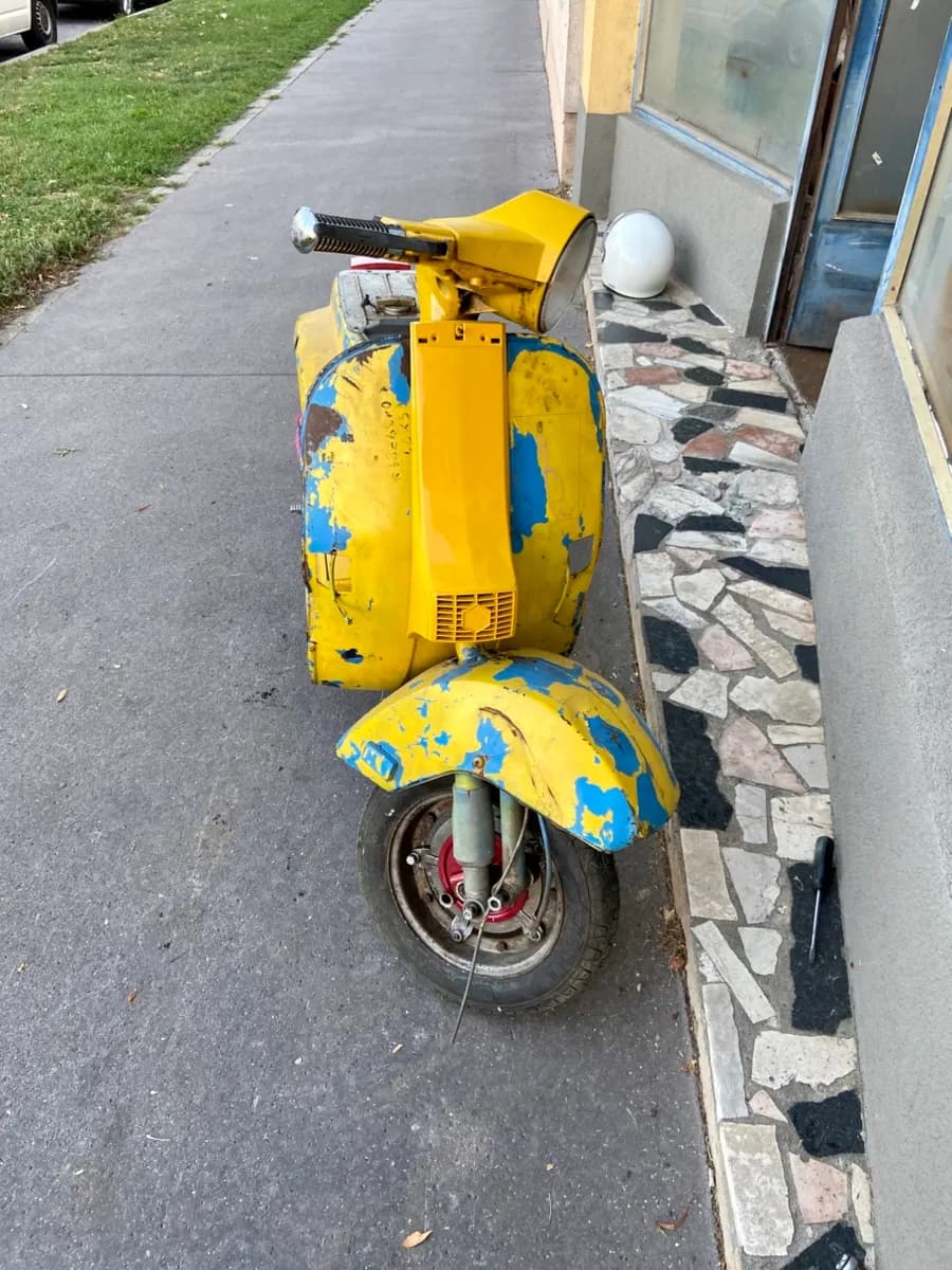 Vespa PK