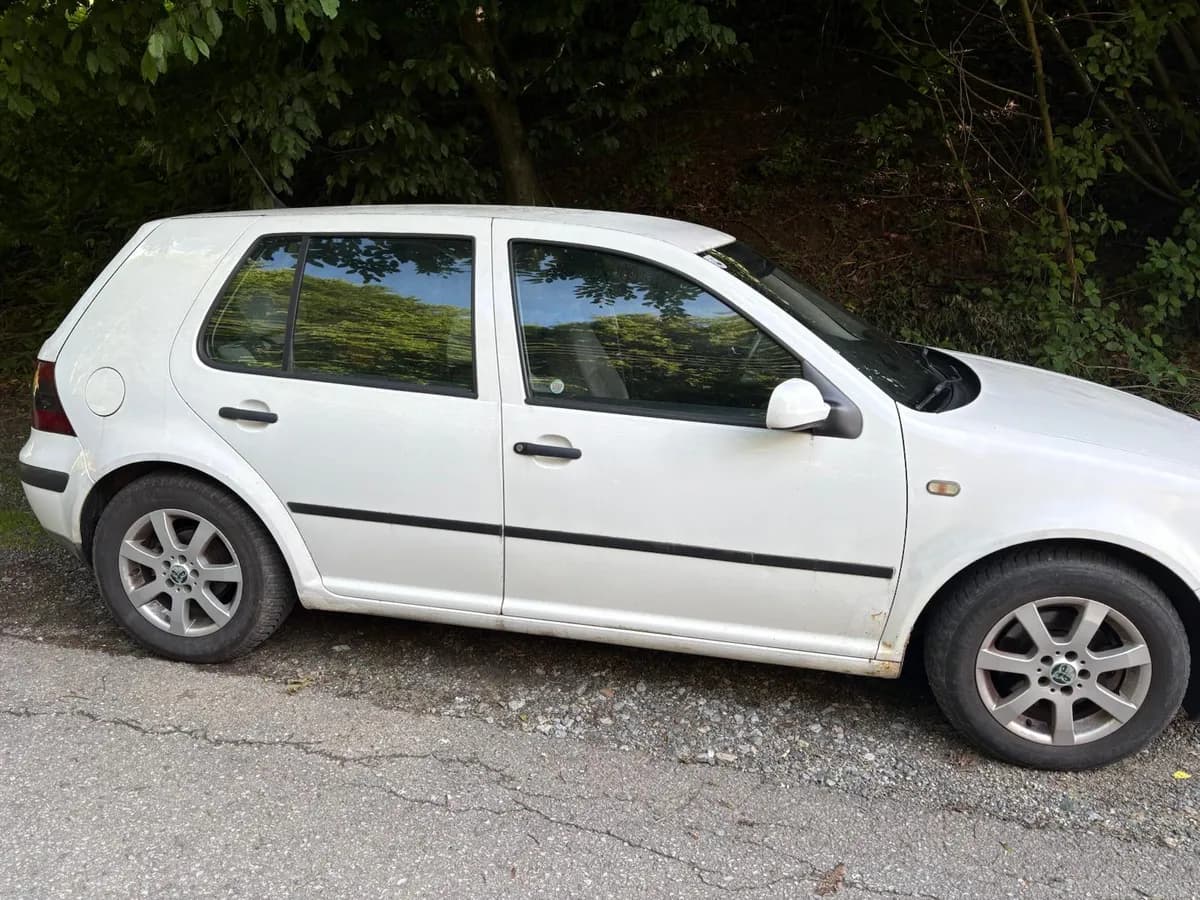 VW Golf