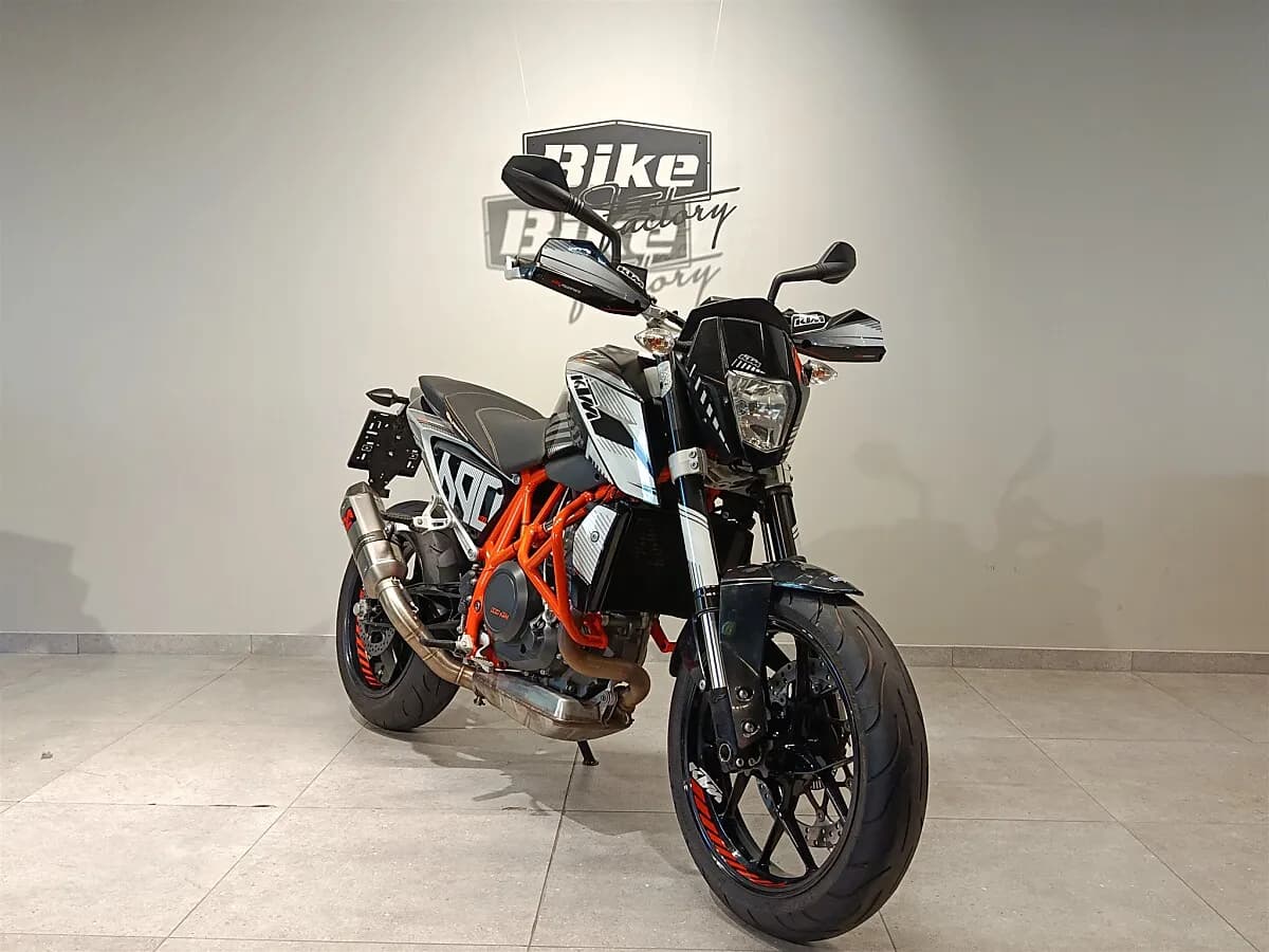 KTM 690