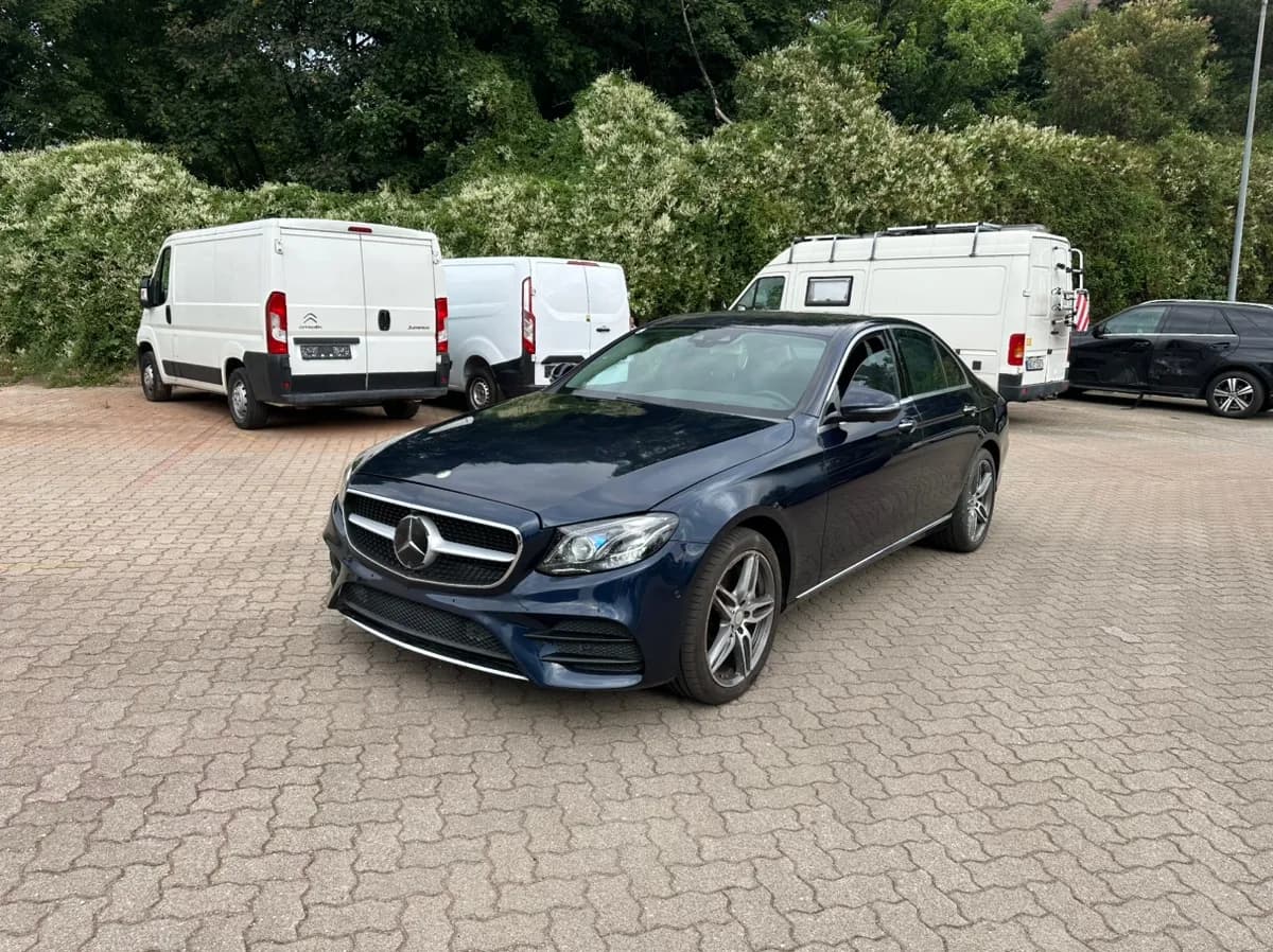 Mercedes-Benz E-Klasse