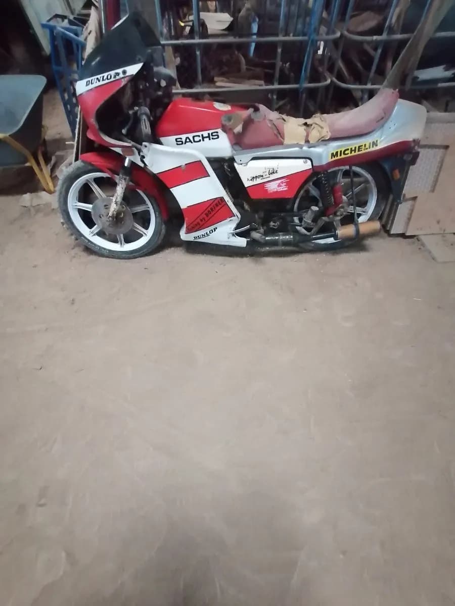 Sachs Sonstige