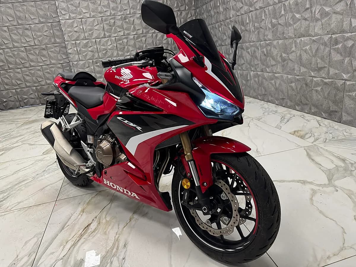 Honda CBR