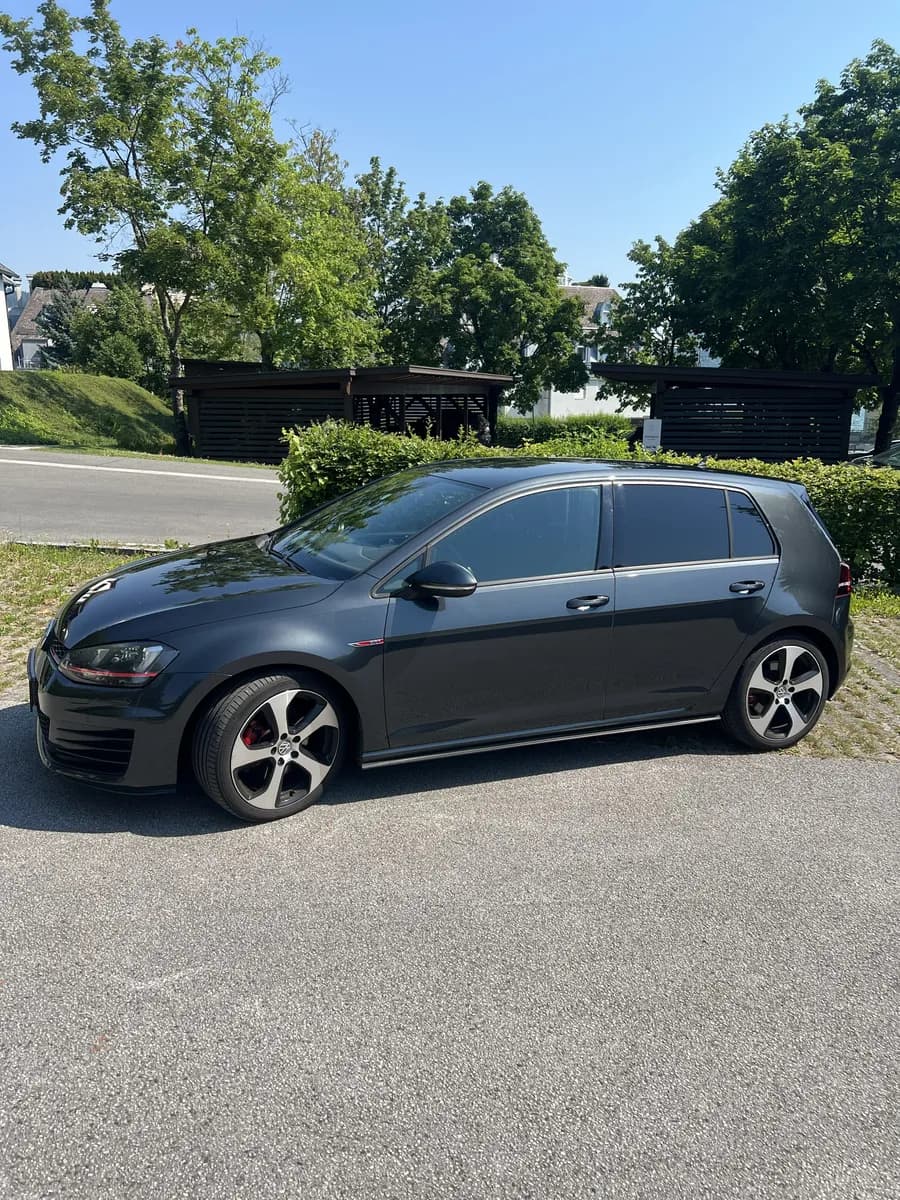 VW Golf