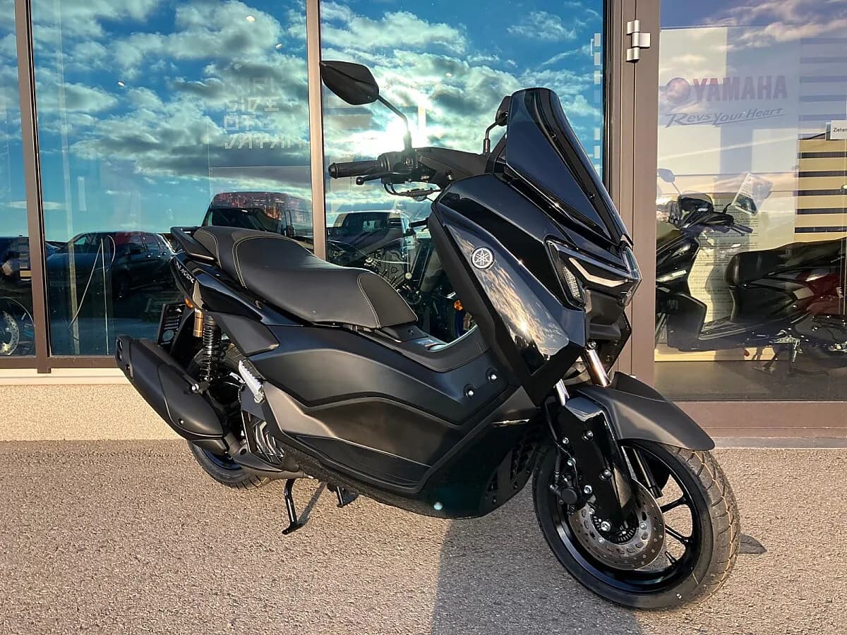 Yamaha NMAX
