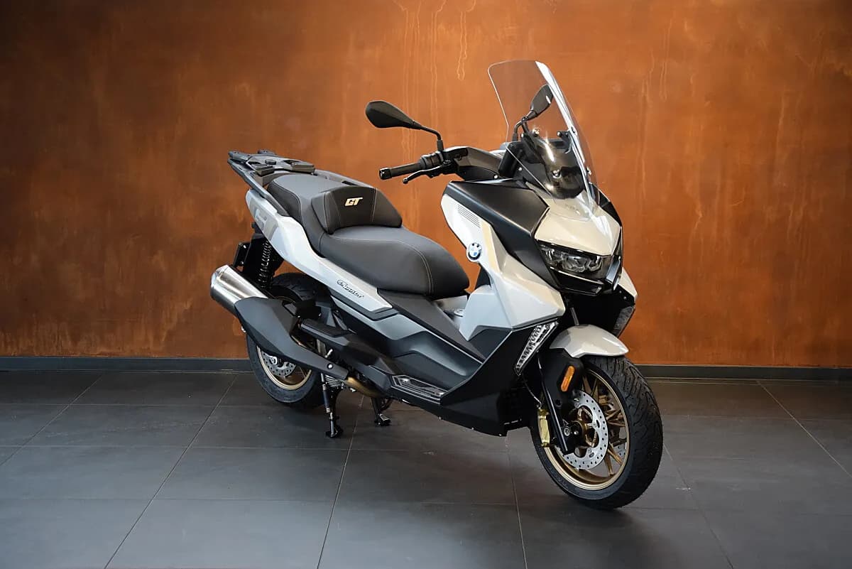 BMW C400