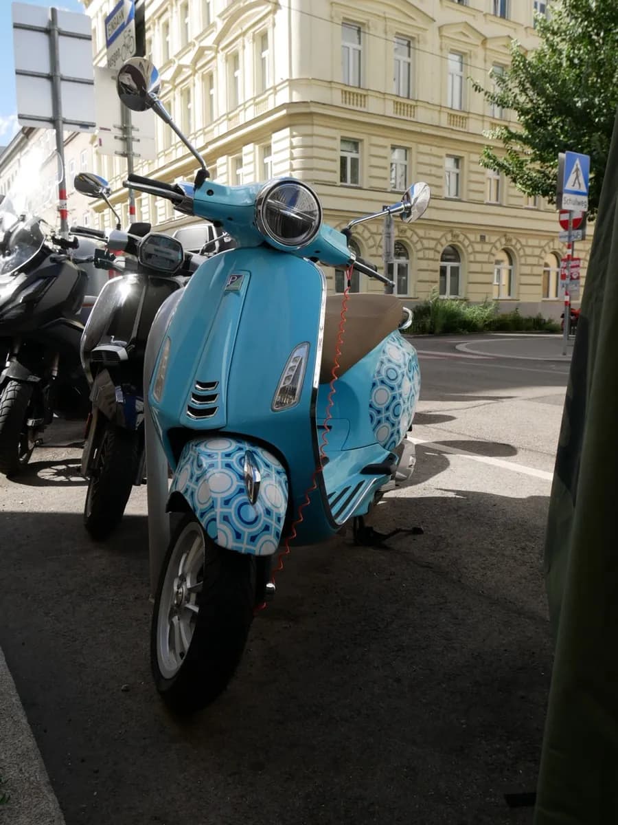 Vespa 125