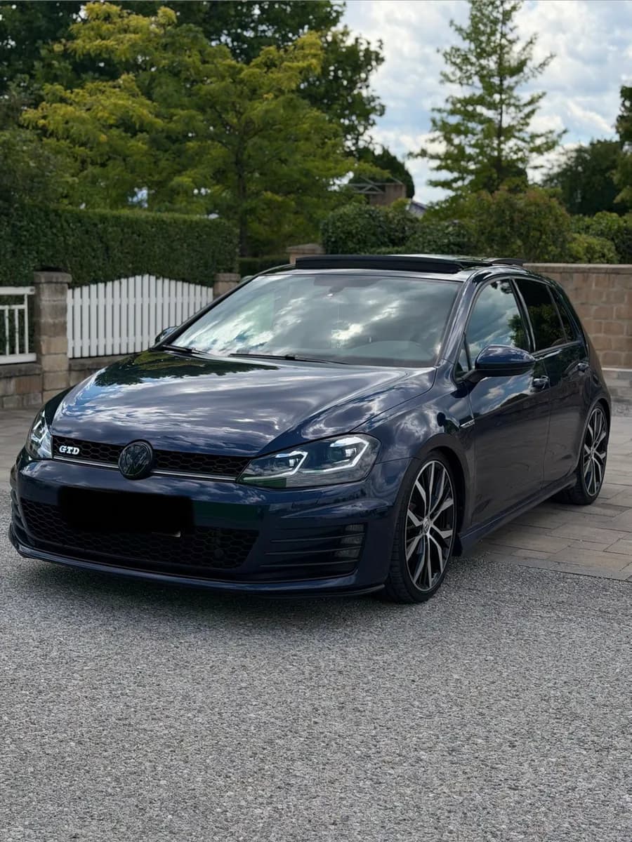 VW Golf