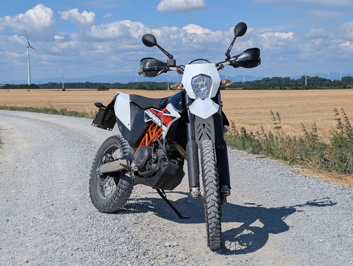 KTM 690