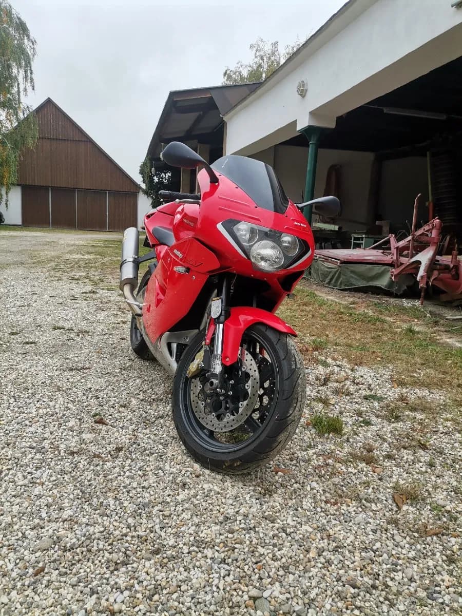 Aprilia RSV