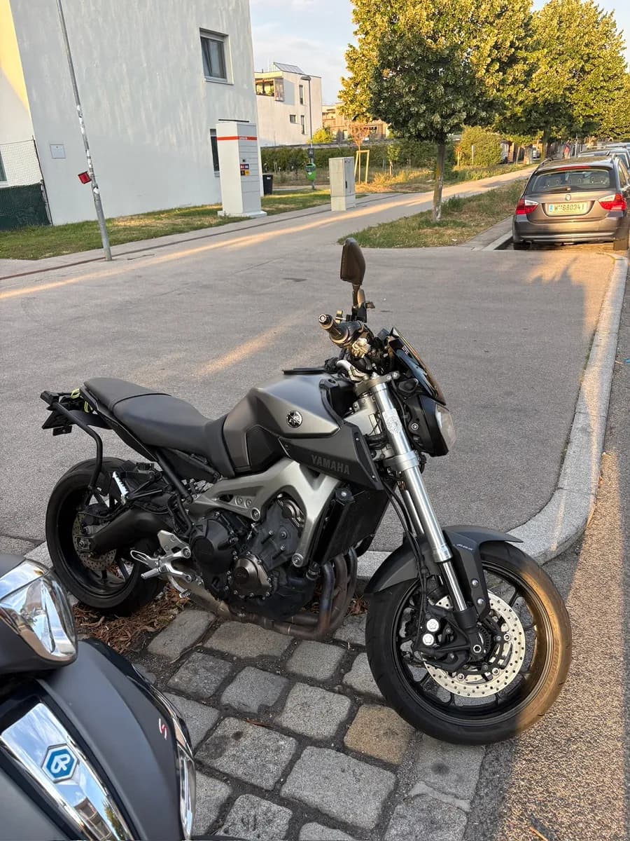 Yamaha MT