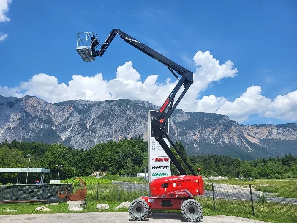 Manitou Sonstige