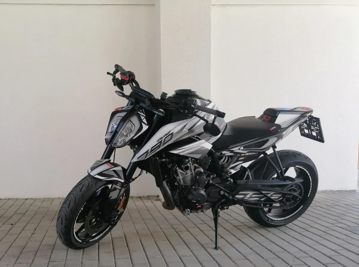 KTM 790 Duke
