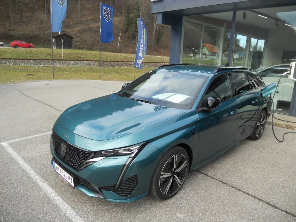 Peugeot 308