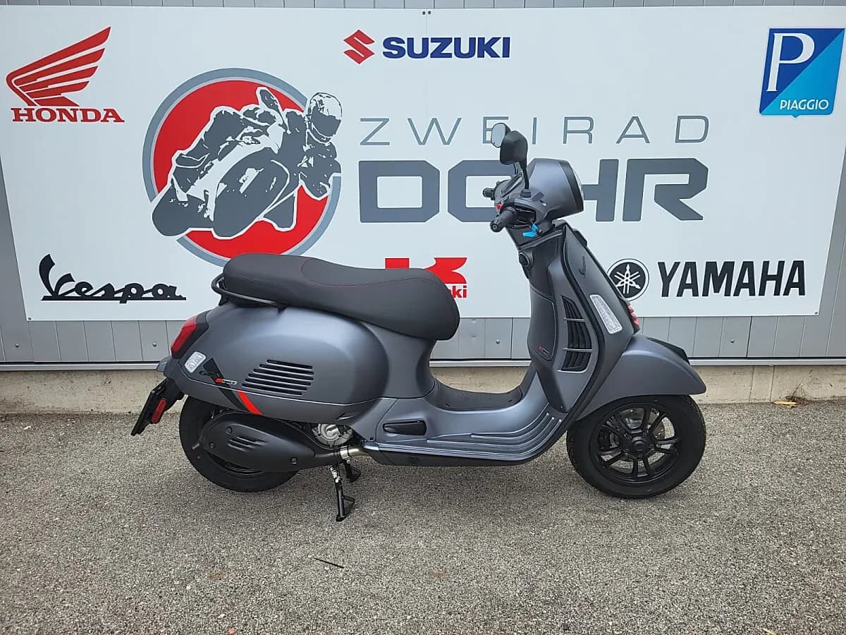 Vespa GTS