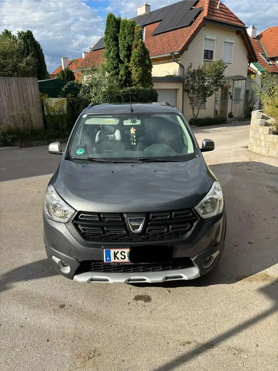 Dacia Lodgy