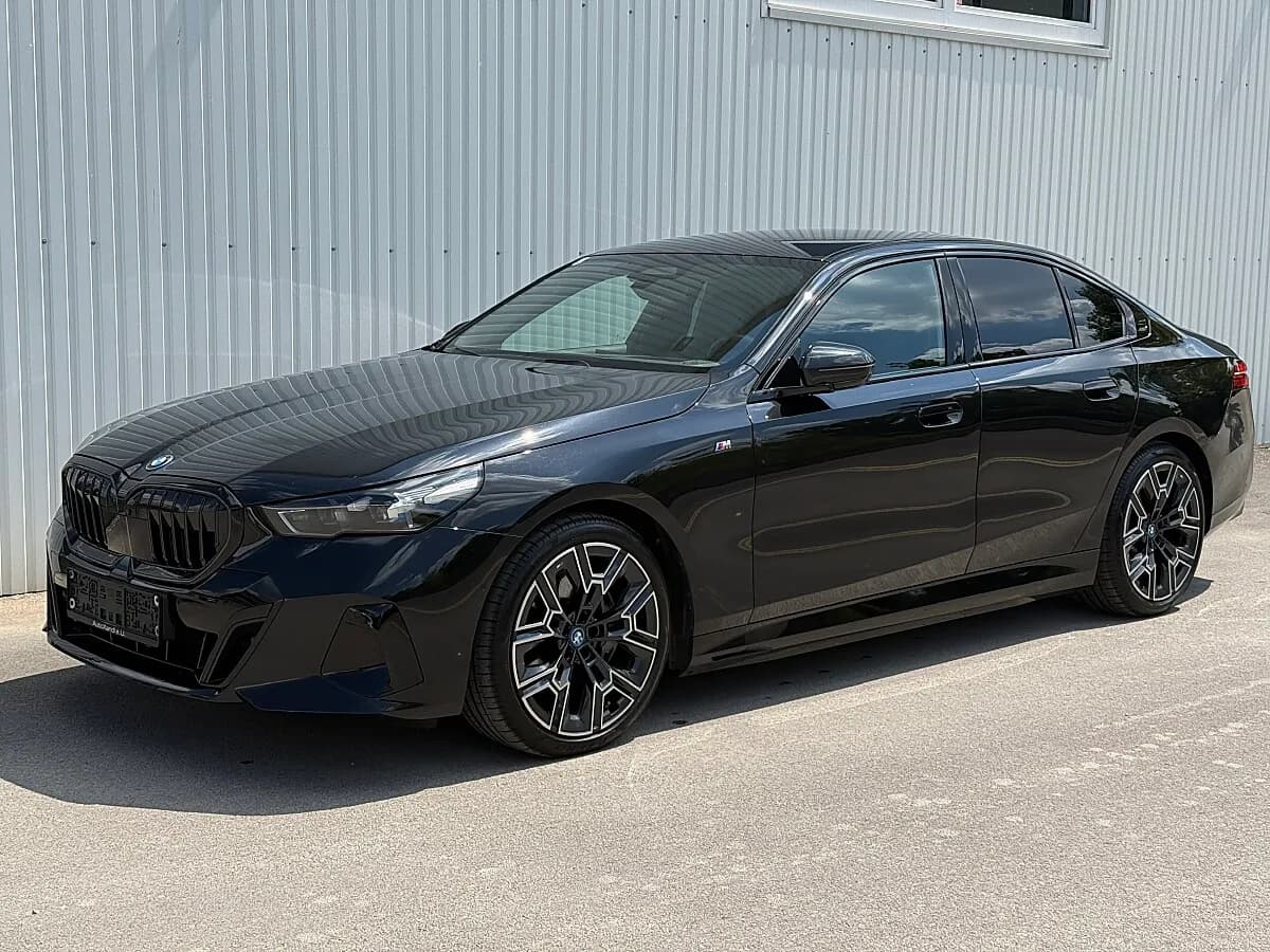 BMW i5
