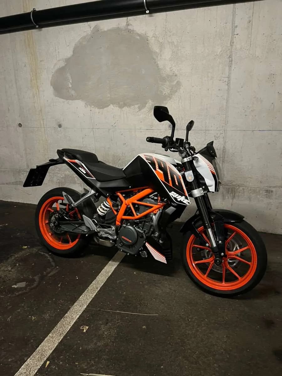 KTM 390