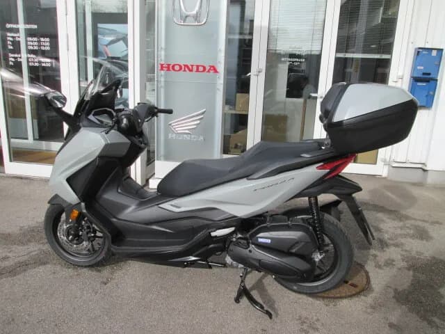 Honda Forza
