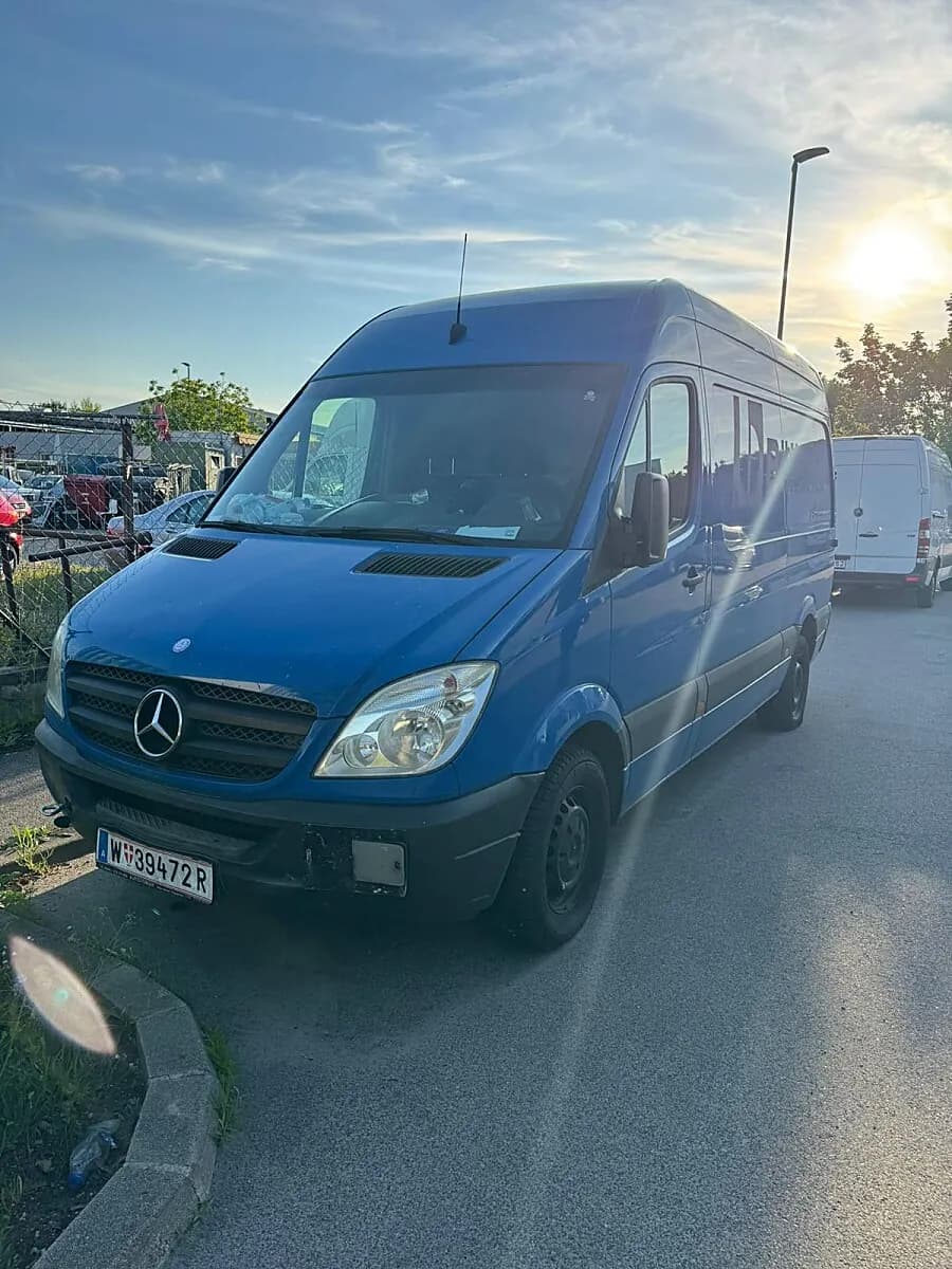 Mercedes-Benz Sprinter