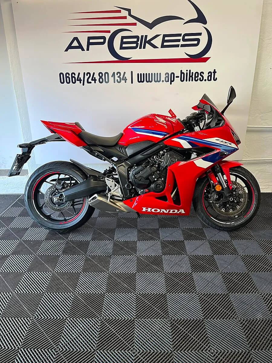 Honda CBR