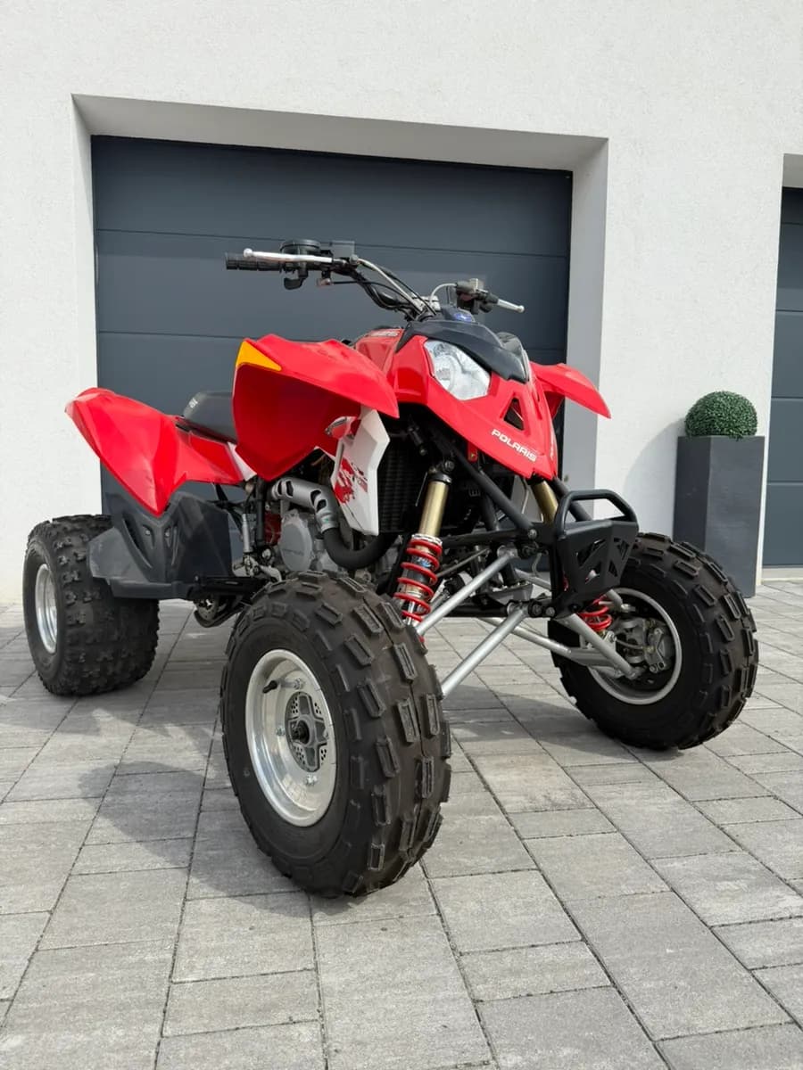 Polaris Outlaw