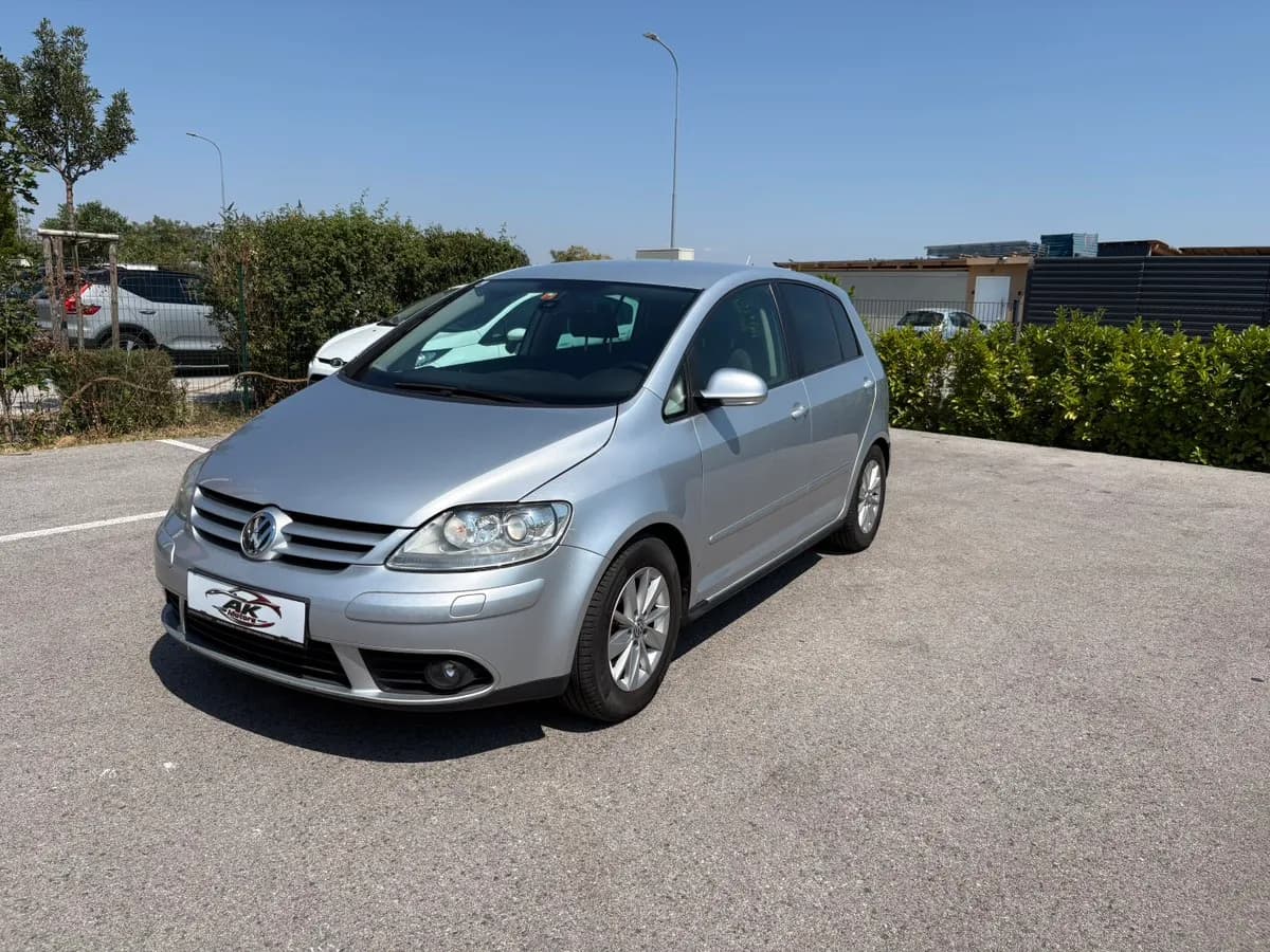 VW Golf