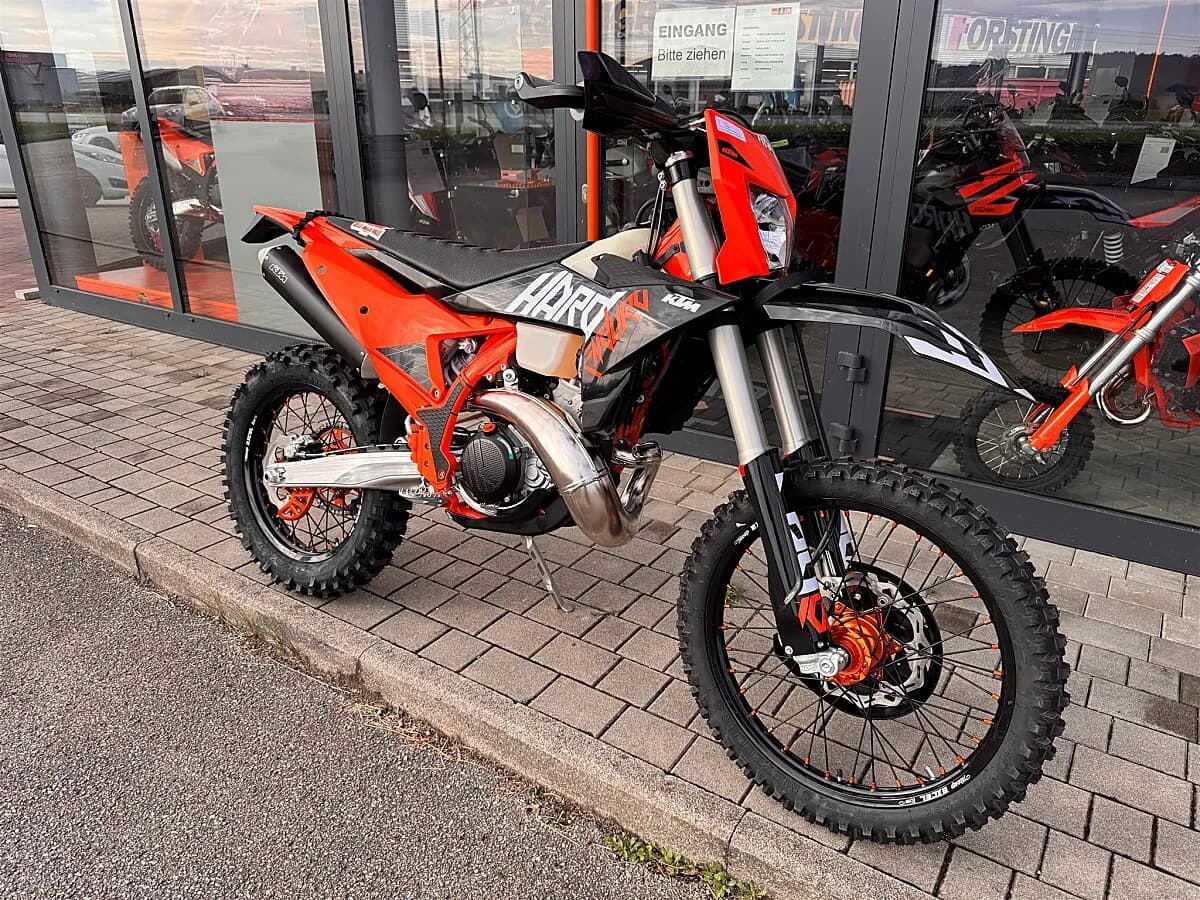 KTM 300