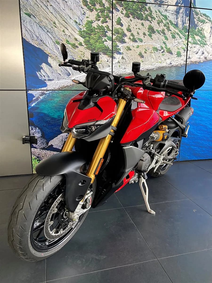 Ducati Streetfighter