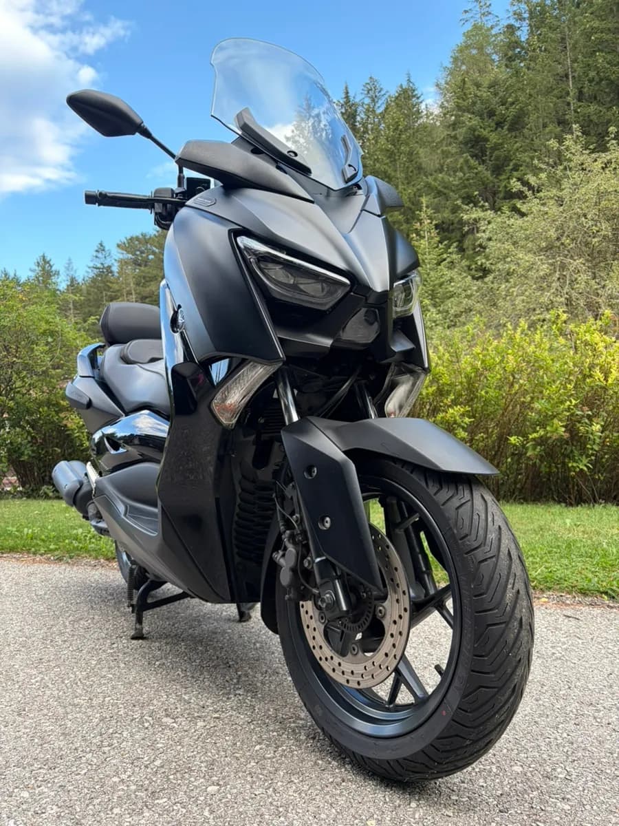 Yamaha X-Max