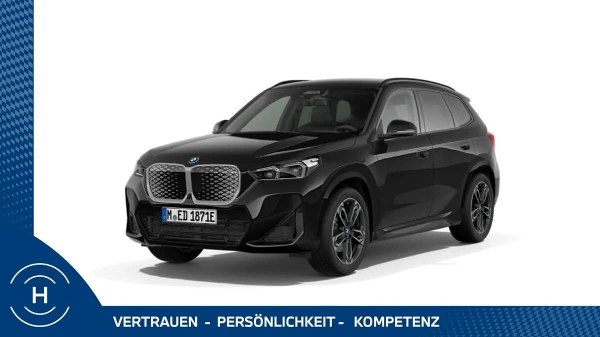 BMW iX1