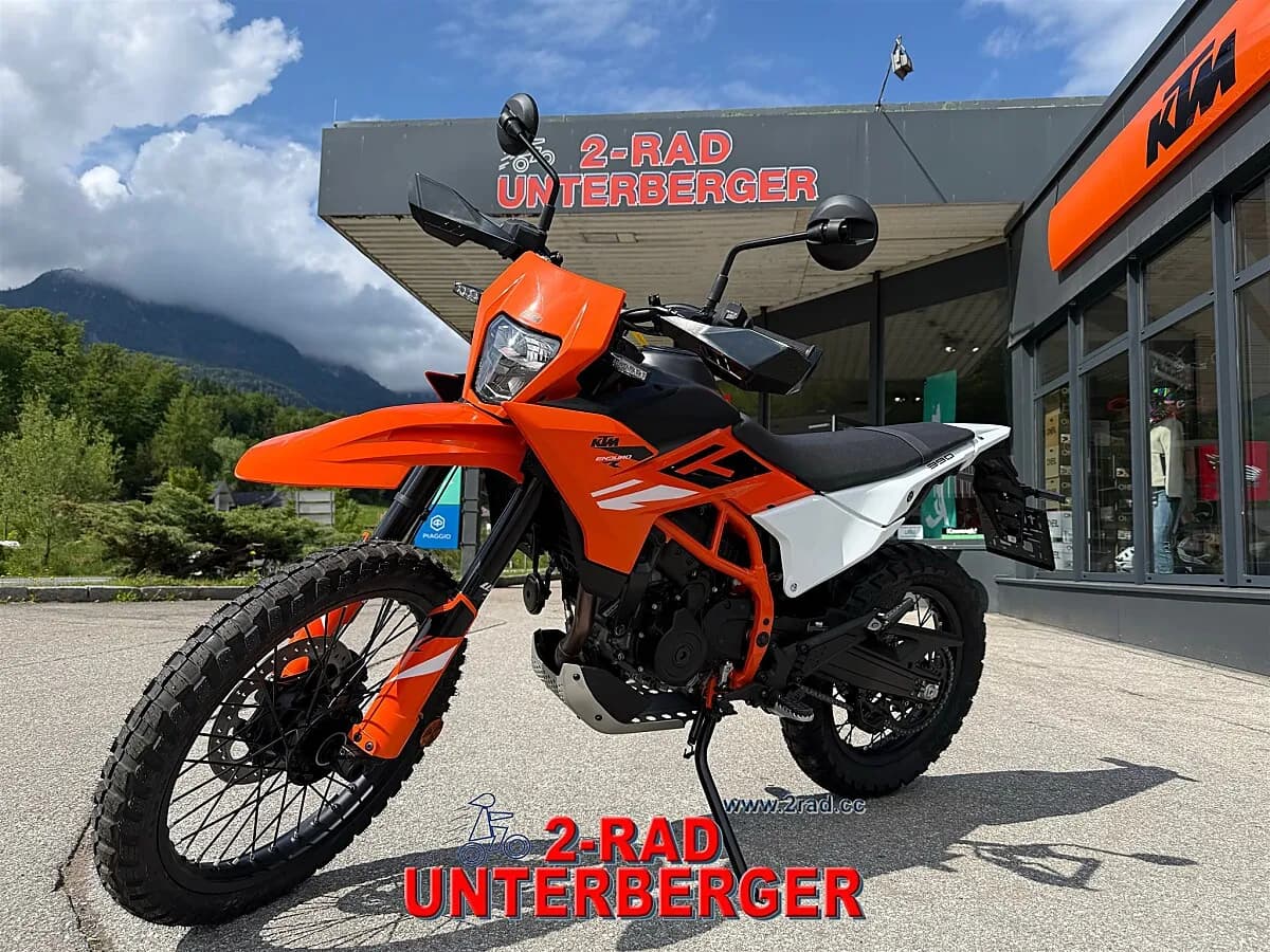 KTM 390