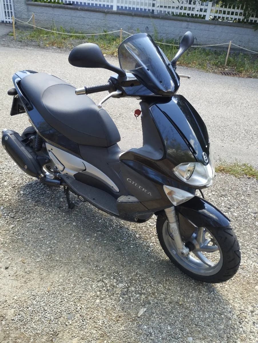 Gilera Runner