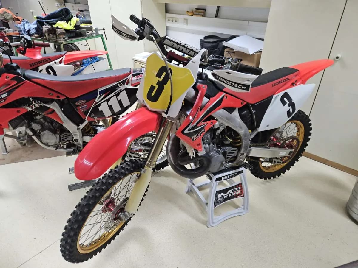 Honda CR