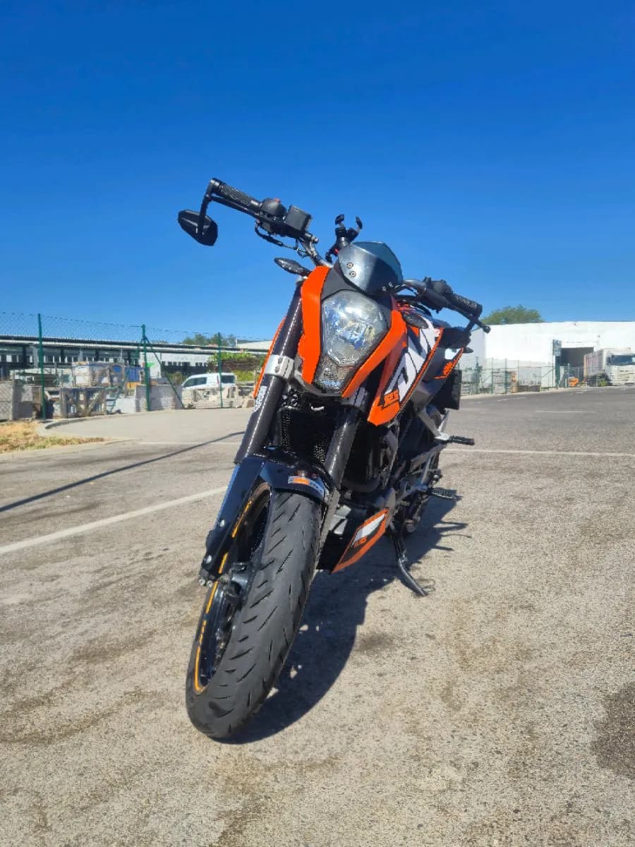 KTM Duke